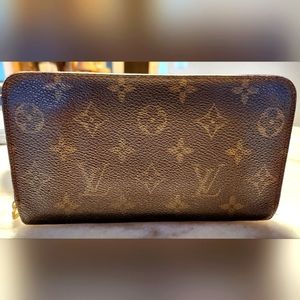 Louis Vuitton Monogram Long Zippy Wallet Authentic LV Porte Monnaie